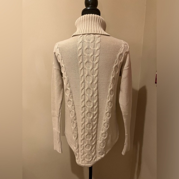 LL Bean Cable Knit Turtleneck Sweater, size small - Picture 2 of 5